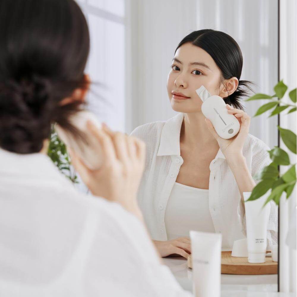 3-Mode EMS Scalp Care Brush