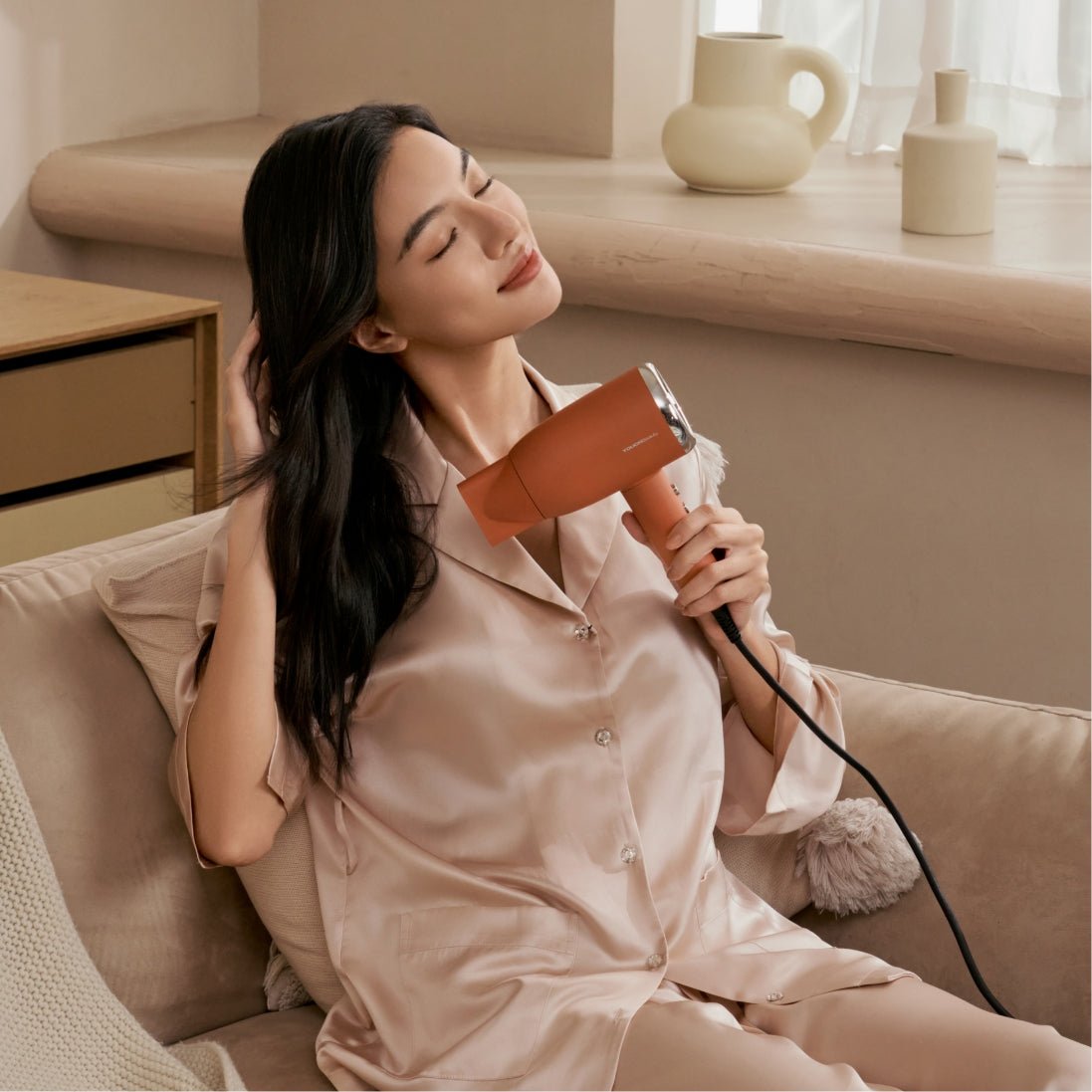 SILKY Ionic Hair Dryer | Fast Drying, Smooth Finish, Heat Protection