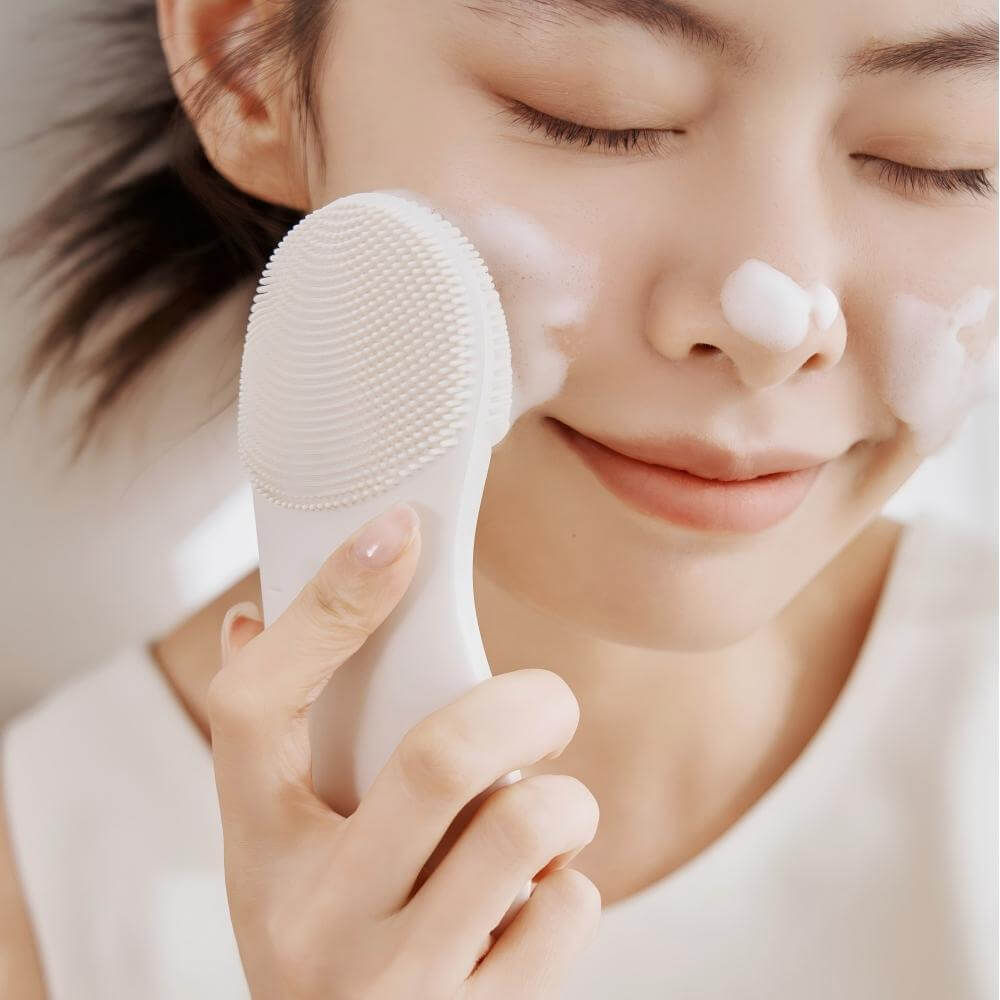 Silicone Facial Cleansing Brush | Gentle & Deep Pore Clean for Radiant Skin